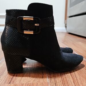 Jones New York Black Ankle Booties with Snakeskin Strap